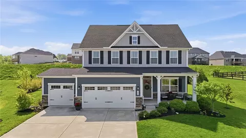 705 Scarlet Ct, Monroe, OH 45050