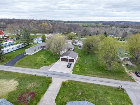 6651 Wizard Of Oz Way, Hillsboro, OH 45133