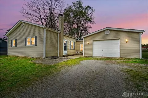 9495 Morrow Cozaddale Rd, Morrow, OH 45152