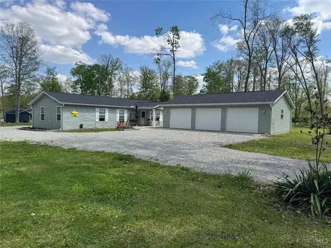 93 Lorelei Dr, Fayetteville, OH 45118