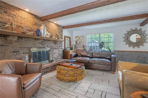 Living - 7821 Stanley Mill Dr, Centerville, OH 45459 photo 5 of 8