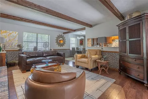 Living - 7821 Stanley Mill Dr, Centerville, OH 45459 photo 6 of 8