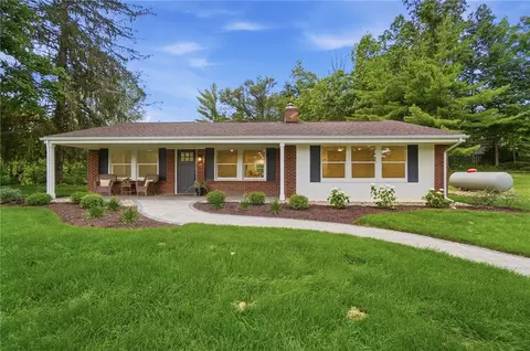 3620 Old Winchester Trl, Xenia, OH 45385