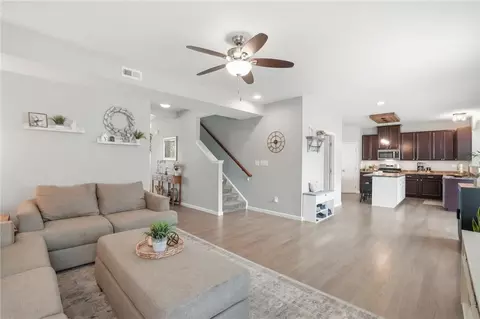 Entry Way - 1439 Artesian Ln, Fairborn, OH 45324 photo 1 of 3