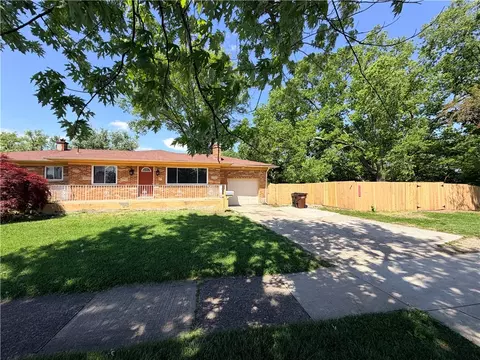 Exterior - 2281 E Stroop Rd, Kettering, OH 45440 photo 4 of 5