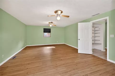 Bedroom - 2749 Hemphill Rd, Kettering, OH 45440 photo 1 of 7