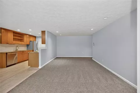 Living - 2749 Hemphill Rd, Kettering, OH 45440 photo 11 of 13
