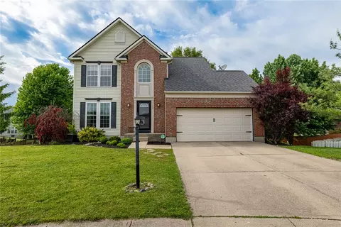 23 Holly Dr, Franklin, OH 45005