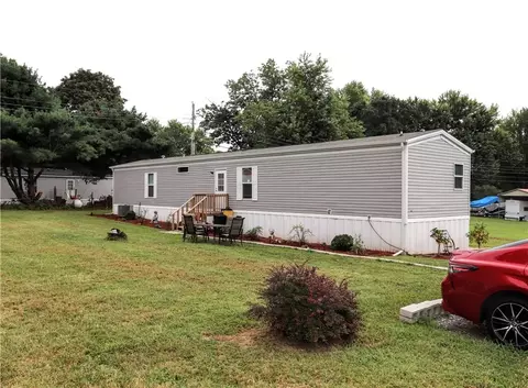 11515 Dundee Dr, Hillsboro, OH 45133