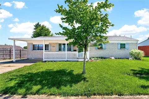 209 June Pl, Brookville, OH 45309
