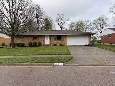 820 Desales St, Vandalia, OH 45377
