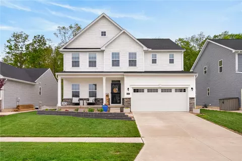 3207 White Ash Dr, Tipp City, OH 45371