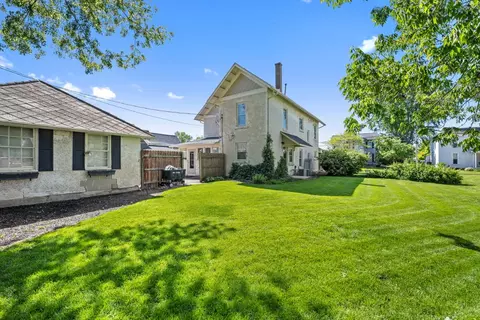 Exterior - 224 E Walnut St, Covington, OH 45318 photo 8 of 10