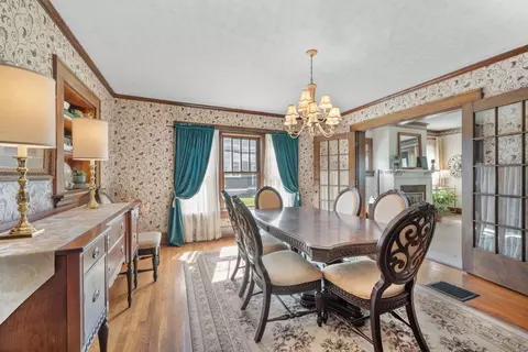 Dining - 224 E Walnut St, Covington, OH 45318 photo 1 of 2