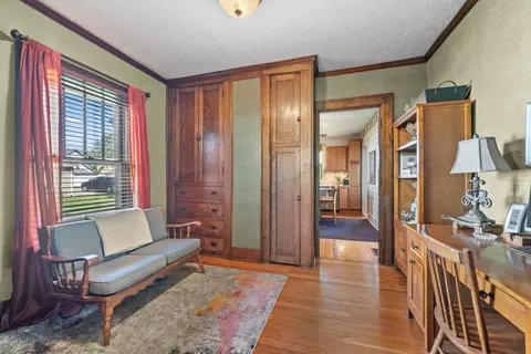 Entry Way - 224 E Walnut St, Covington, OH 45318 photo 3 of 3