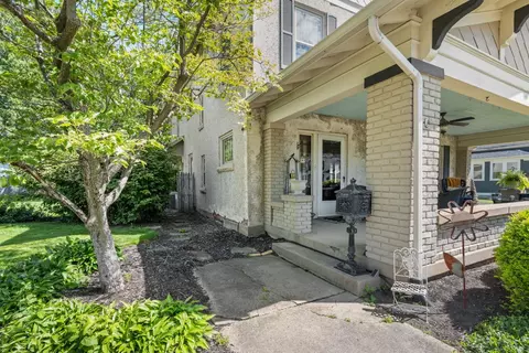 Exterior - 224 E Walnut St, Covington, OH 45318 photo 3 of 10