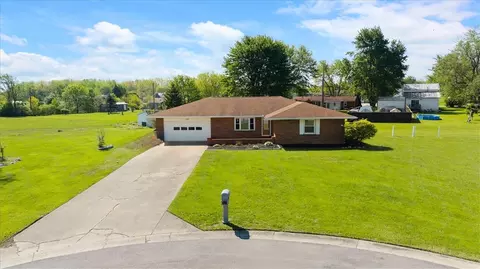 718 Lynwood Ct, Union City, OH 45390