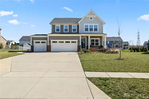 2102 Creswell Dr, Beavercreek Twp, OH 45434