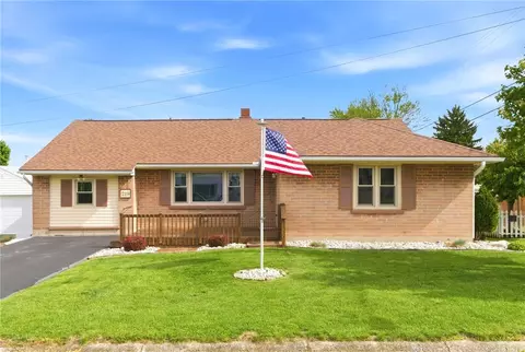 219 Knollwood Dr, Verona, OH 45378