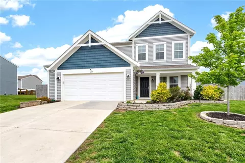 127 Brooke Parke Ave, Brookville, OH 45309