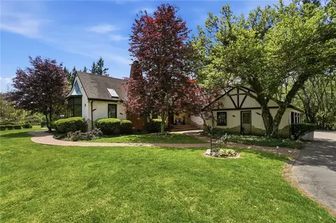 6440 S Wheelock Rd, West Milton, OH 45383