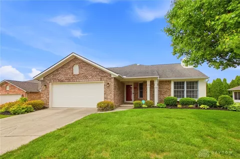 1754 Sulky Trl, Miamisburg, OH 45342
