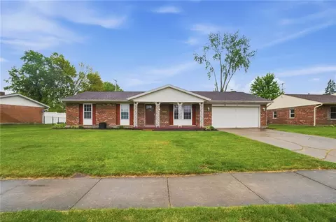 1326 W Trade Sq, Troy, OH 45373