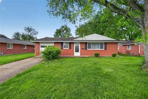2421 Acorn Dr, Kettering, OH 45419