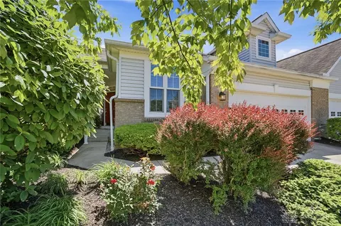 Exterior - 6460 Pinehurst Ln, Mason, OH 45040 photo 2 of 16