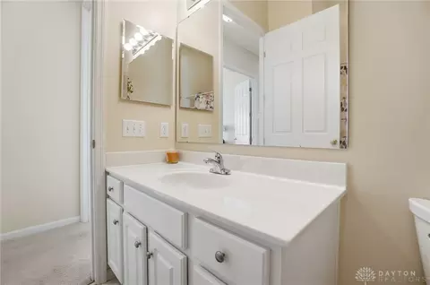 Bath - 6460 Pinehurst Ln, Mason, OH 45040 photo 9 of 15