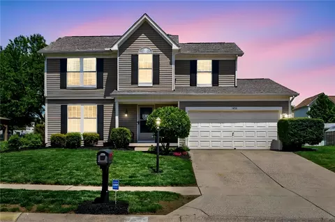 1024 Decker Dr, Miamisburg, OH 45342