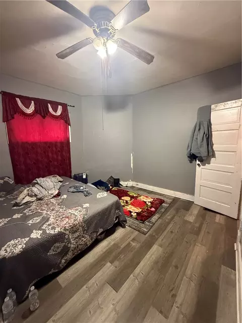 Bedroom - 979 Lagonda Ave, Springfield, OH 45503 photo 2 of 2
