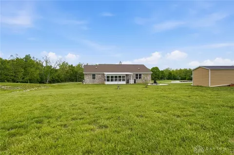 Exterior - 3151 Beal Rd, Franklin, OH 45005 photo 11 of 19