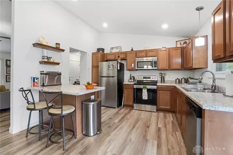 Kitchen - 3151 Beal Rd, Franklin, OH 45005 photo 1 of 5