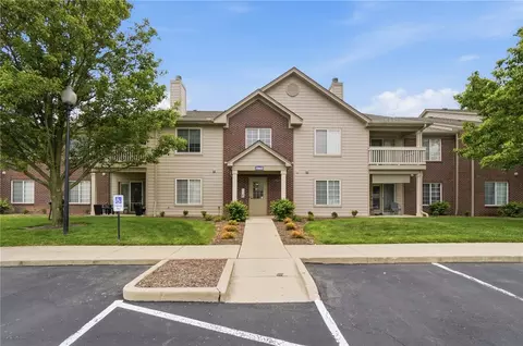 1982 Waterstone Blvd #208, Miamisburg, OH 45342