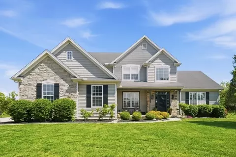 9488 Sandy Run Dr, Waynesville, OH 45068