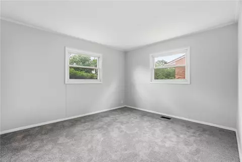 8741 Neptune Dr, Cincinnati, OH 45231 photo 14