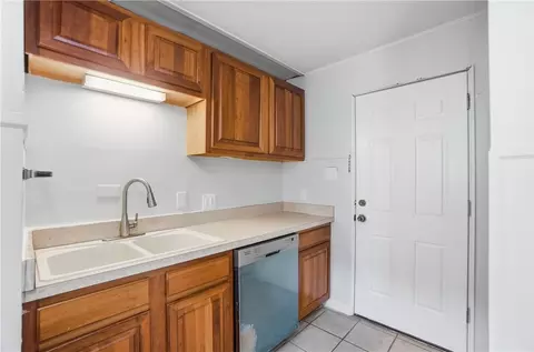 8741 Neptune Dr, Cincinnati, OH 45231 photo 10