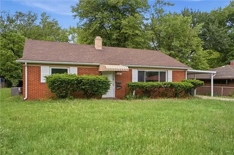 8741 Neptune Dr, Cincinnati, OH 45231 photo 3