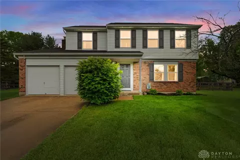 8446 Highridge Dr, West Chester, OH 45069