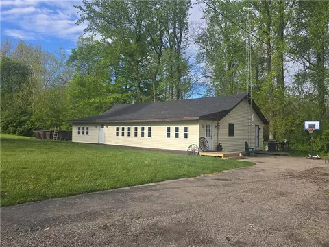 4467 Eaton Gettysburg Rd, Eaton, OH 45320