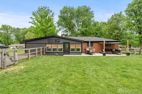 Exterior - 7436 Stephen St, Maineville, OH 45039 photo 14 of 17