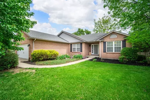 309 Sharon Ct, Middletown, OH 45042