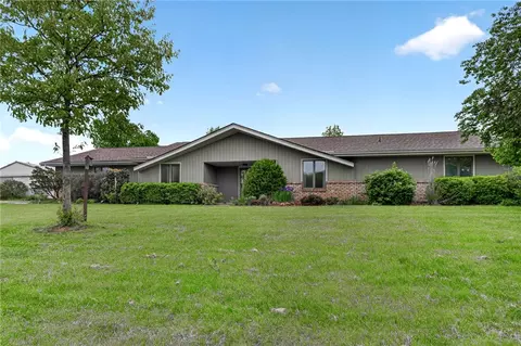 8120 Boomershine Rd, Germantown, OH 45327