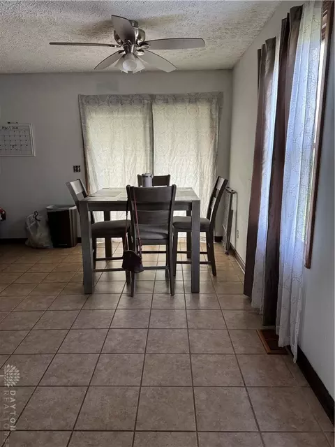 Dining - 165 Baker Ln, Franklin, OH 45005 photo 1 of 1