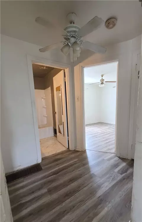 Entry Way - 3109 Shroyer Rd, Kettering, OH 45429 photo 4 of 4
