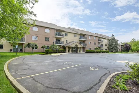 3170 E Stroop Rd #301, Kettering, OH 45440