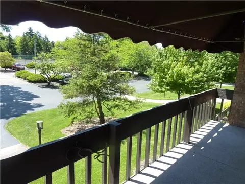 Exterior - 1345 Tattersall Rd #64, Centerville, OH 45459 photo 1 of 3
