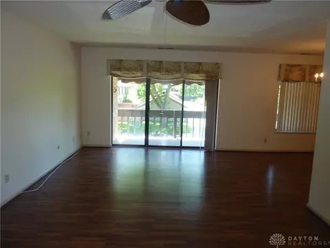 Living - 1345 Tattersall Rd #64, Centerville, OH 45459 photo 1 of 2