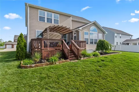 Exterior - 1148 Red Maple Dr, Troy, OH 45373 photo 12 of 16